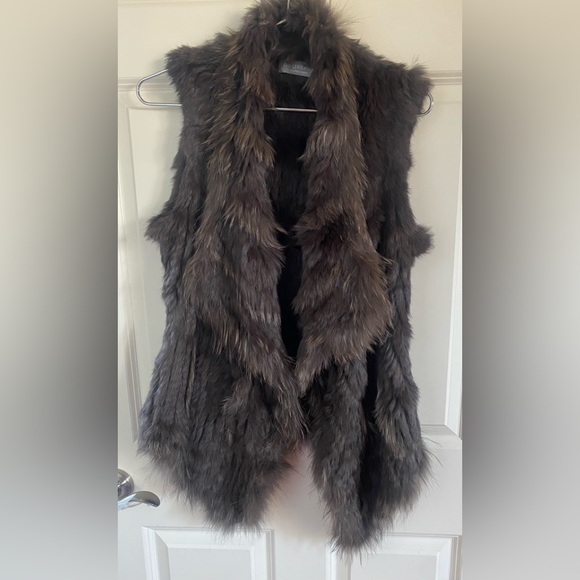 Bagatelle Genuine Fur Vest - Picture 3 of 7